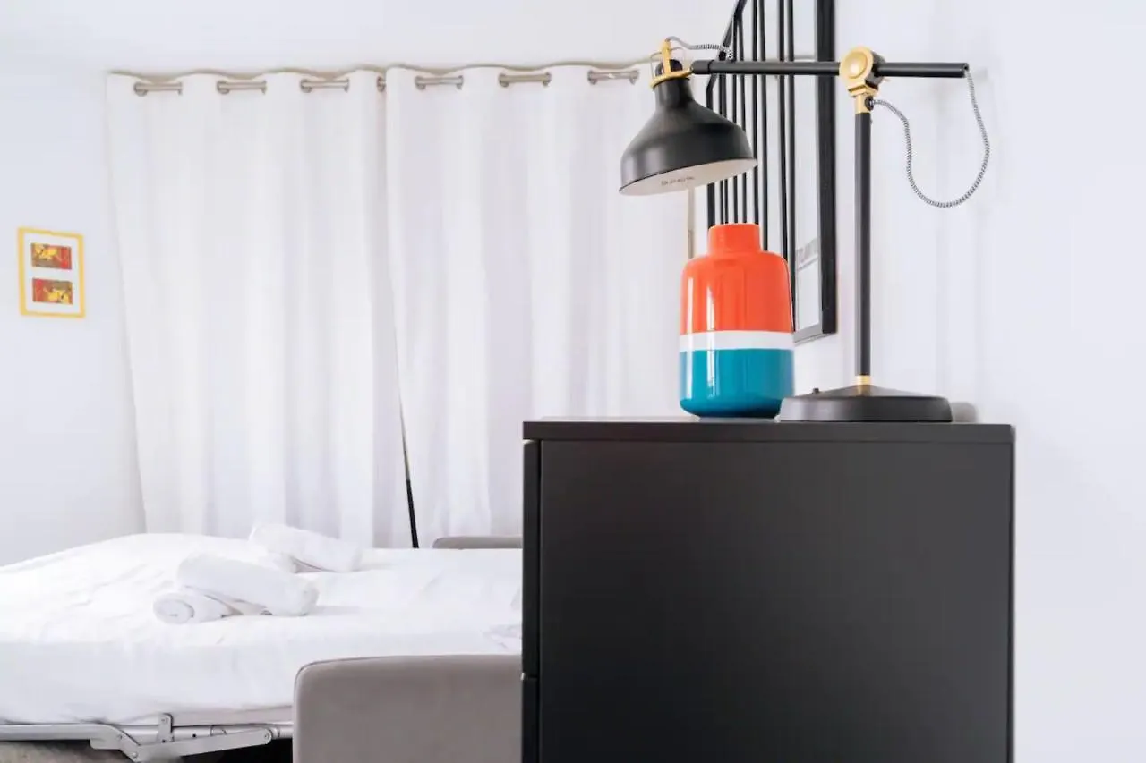 Unique And Bright Studio Apartment In Paříž Francie